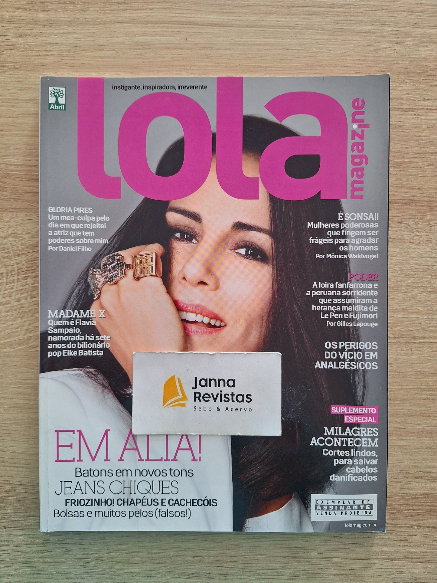 Revista Lola 09 (2011)