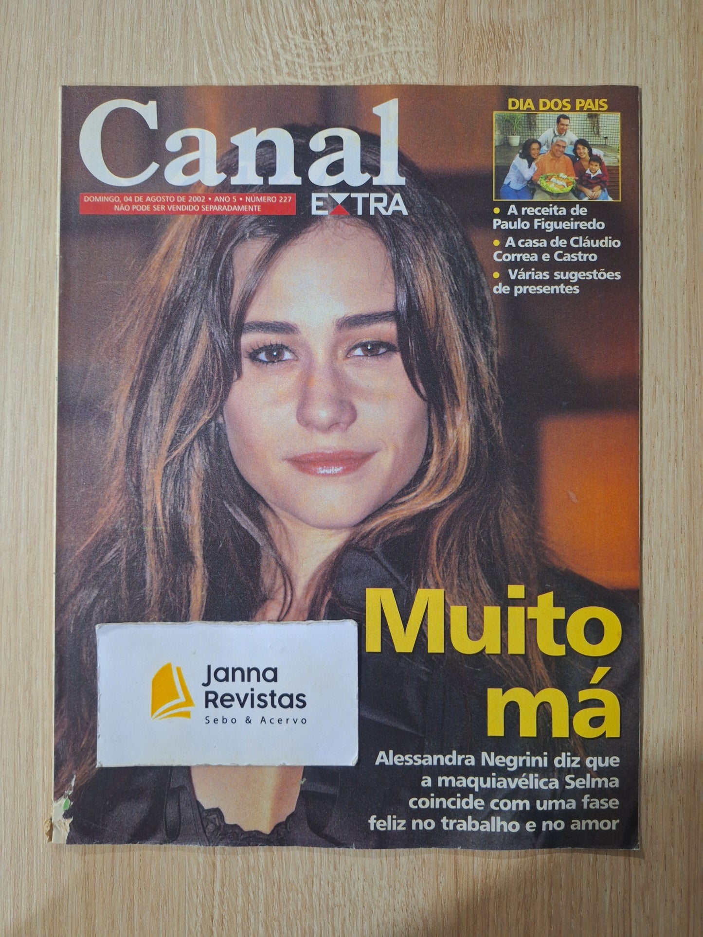 Revista Canal Extra 227 (2002)