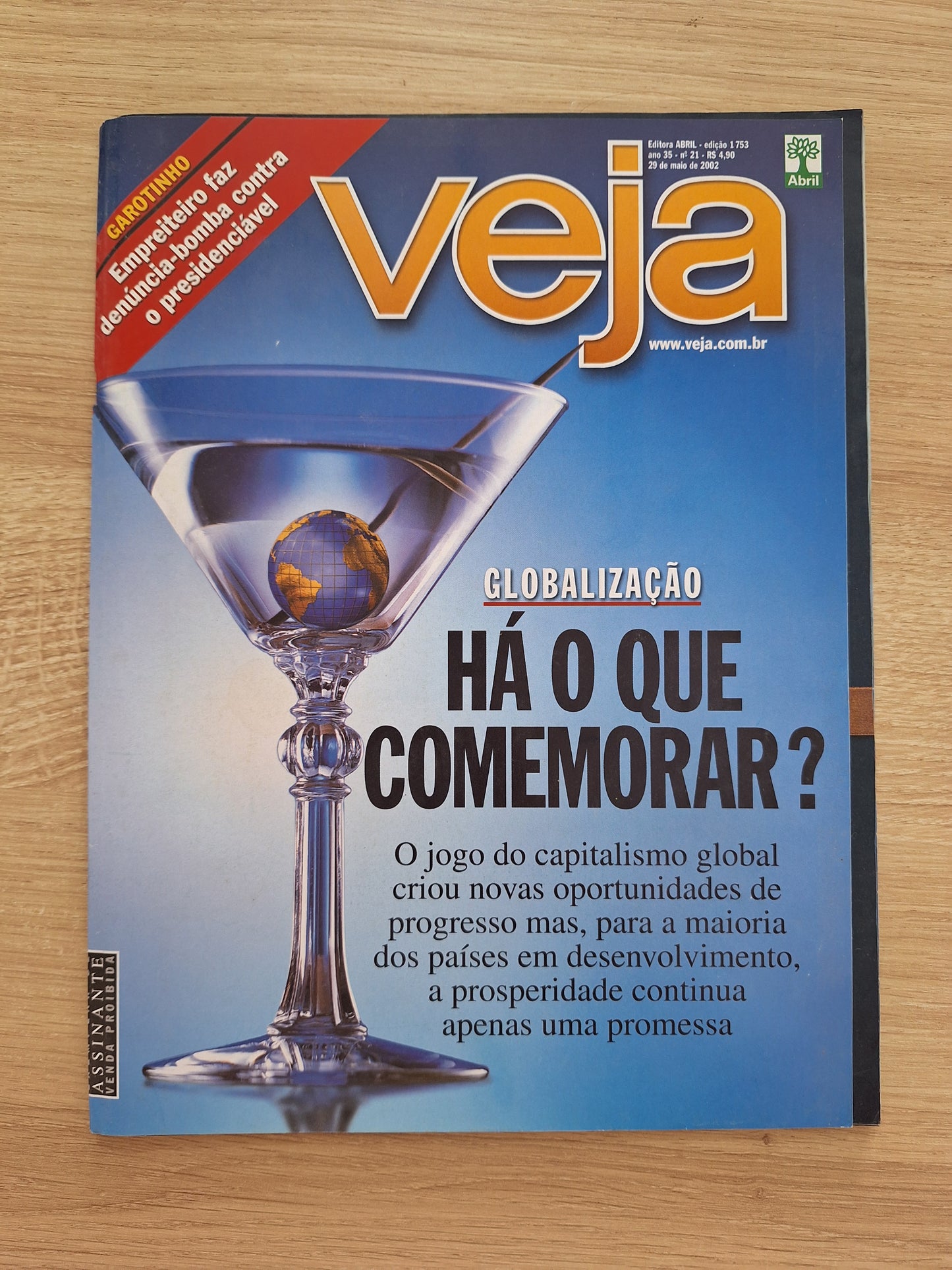 Revista Veja 1753 (2002)