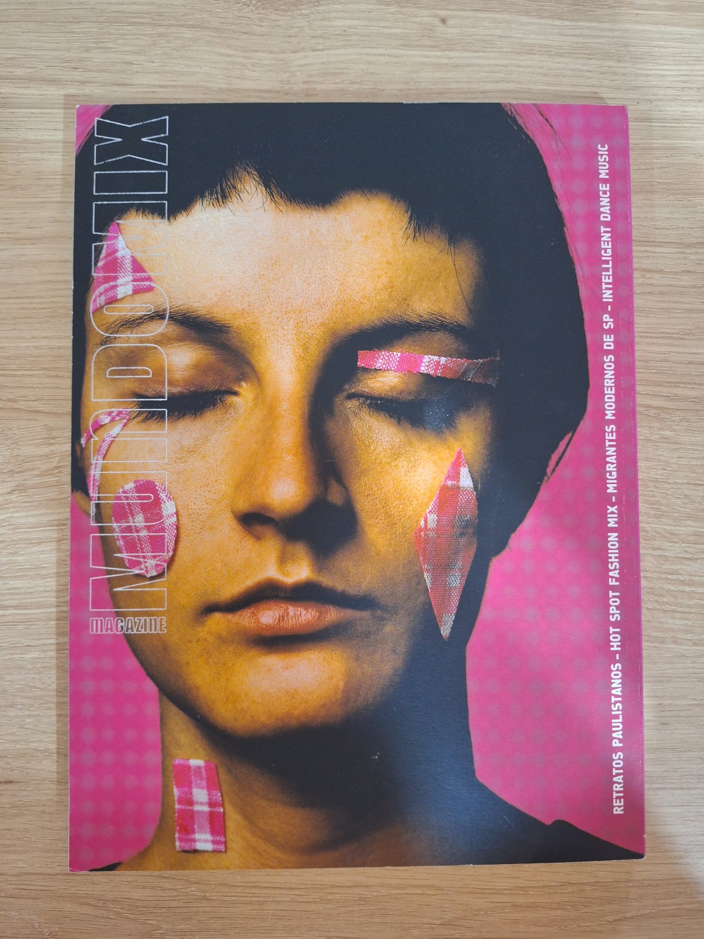 Revista Mundo Mix Magazine 14 (2001)