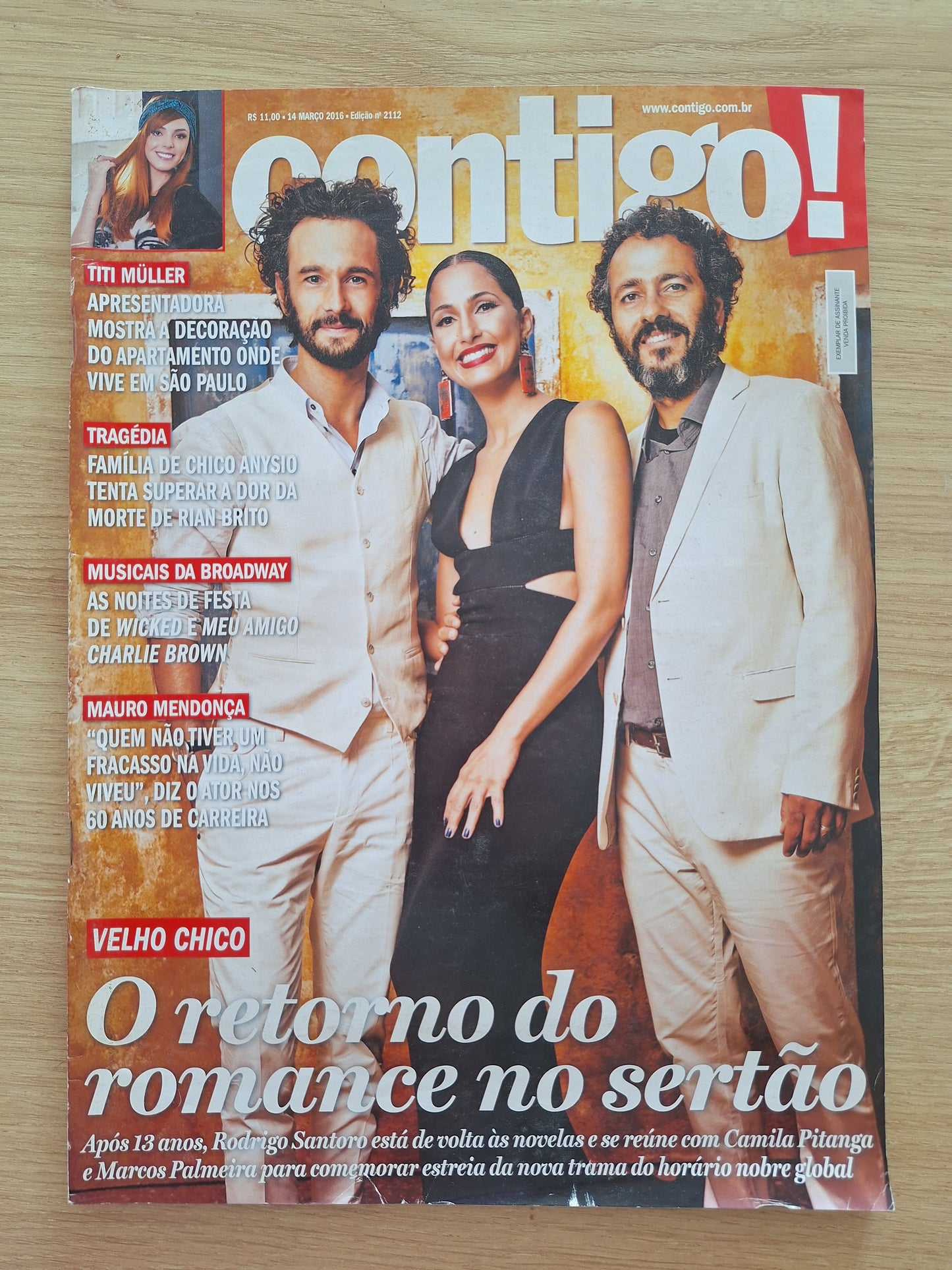 Revista Contigo Nº 2112 (2012)