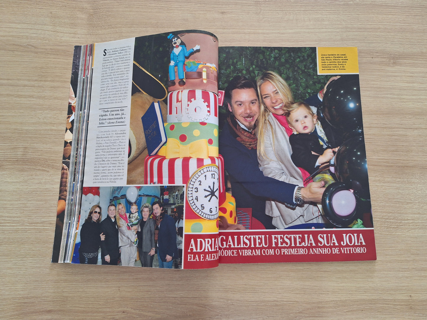 Revista Caras 927 (2011)