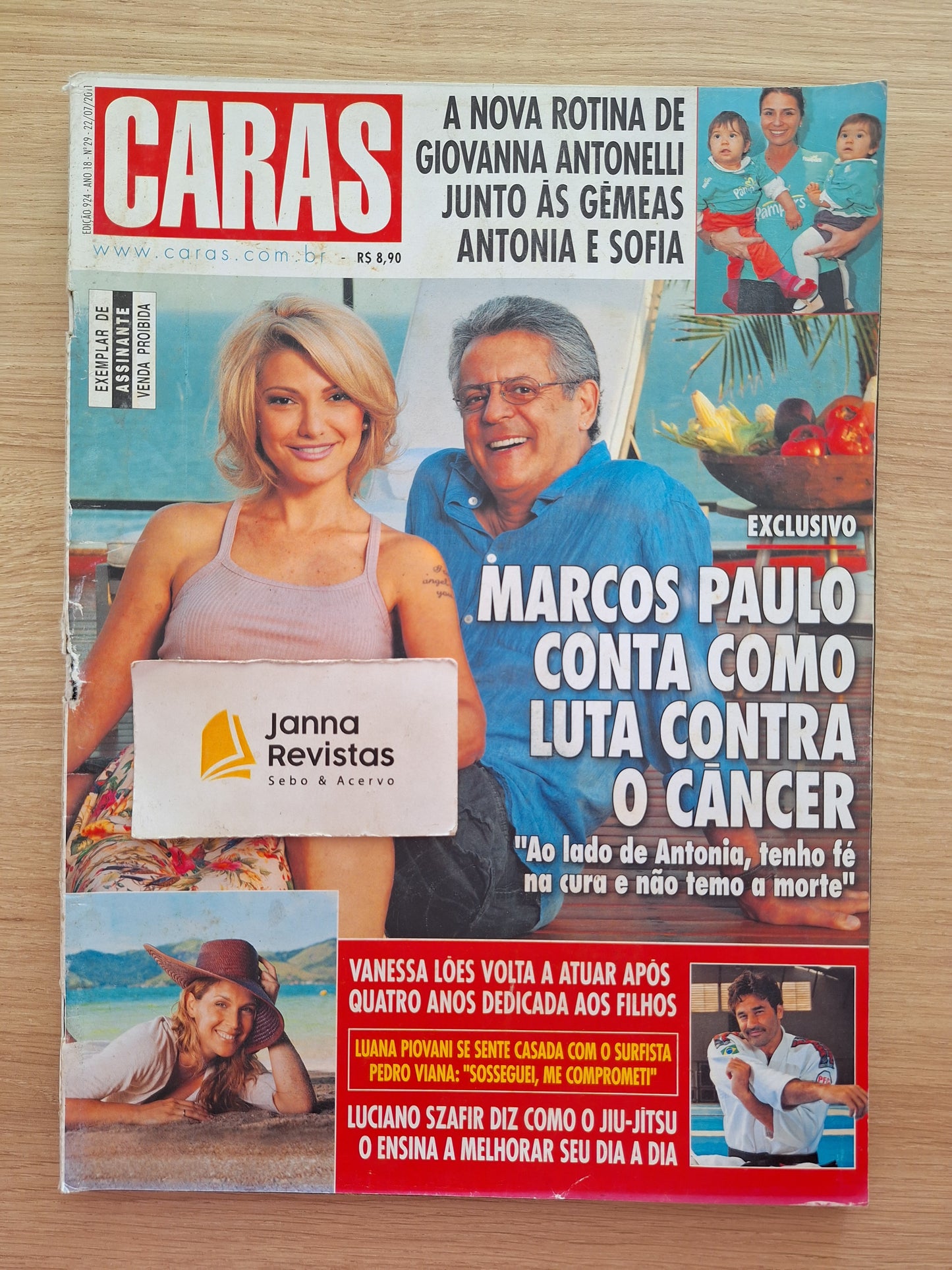 Revista Caras 924 (2011)