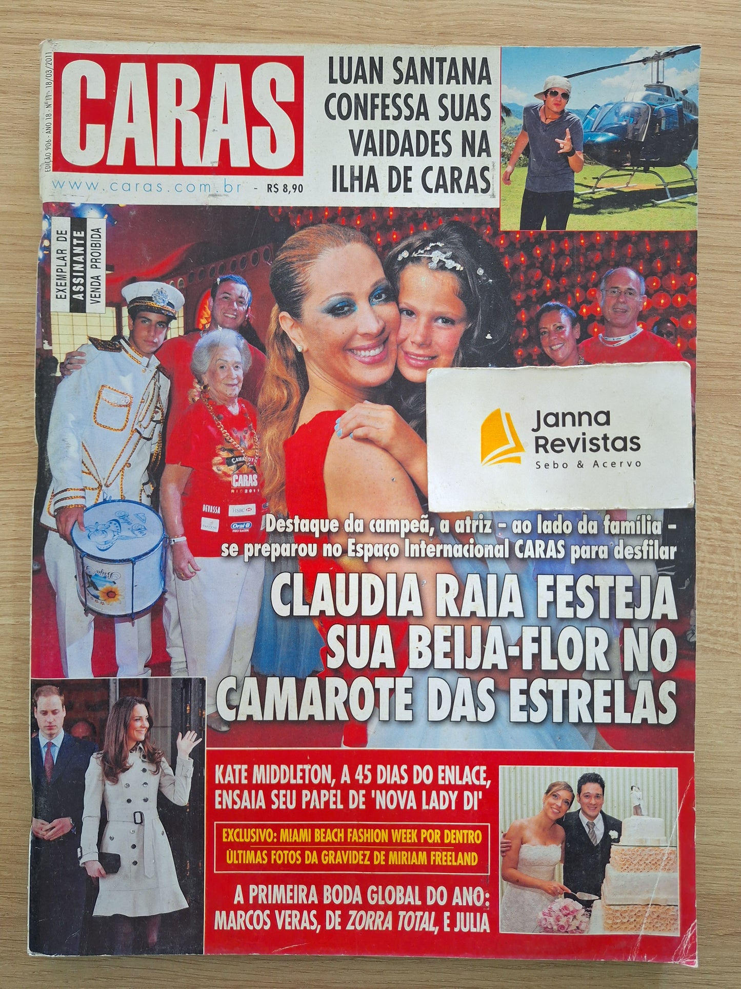 Revista Caras 906 (2011)