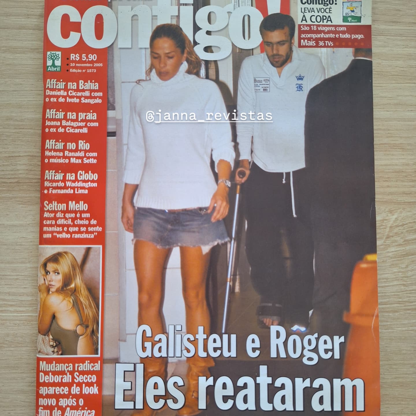Revista Contigo 1573 (2005)