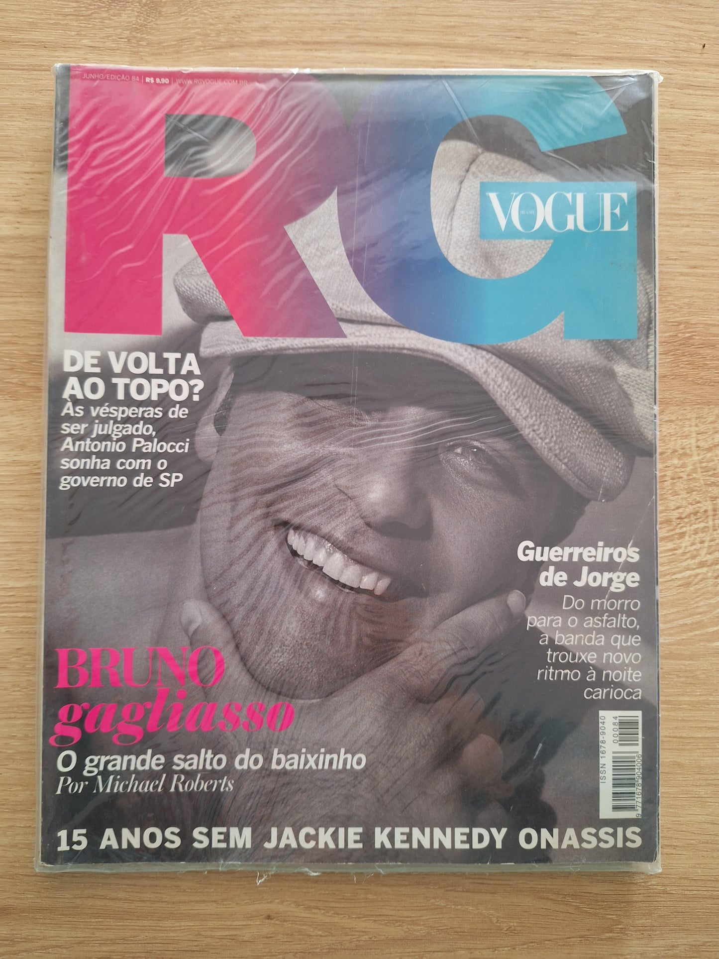 Revista Vogue RG 84