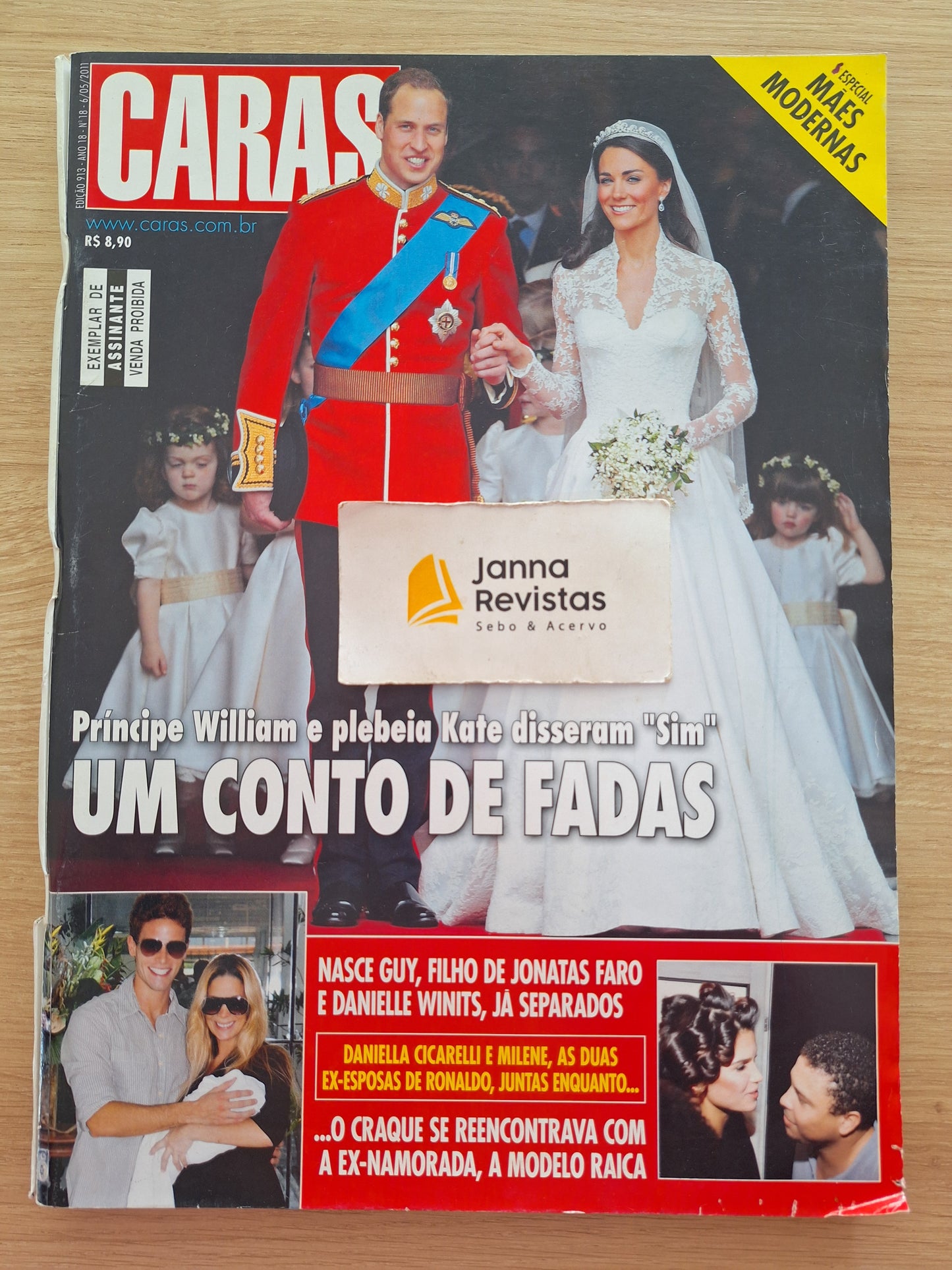 Revista Caras 913 (2011)