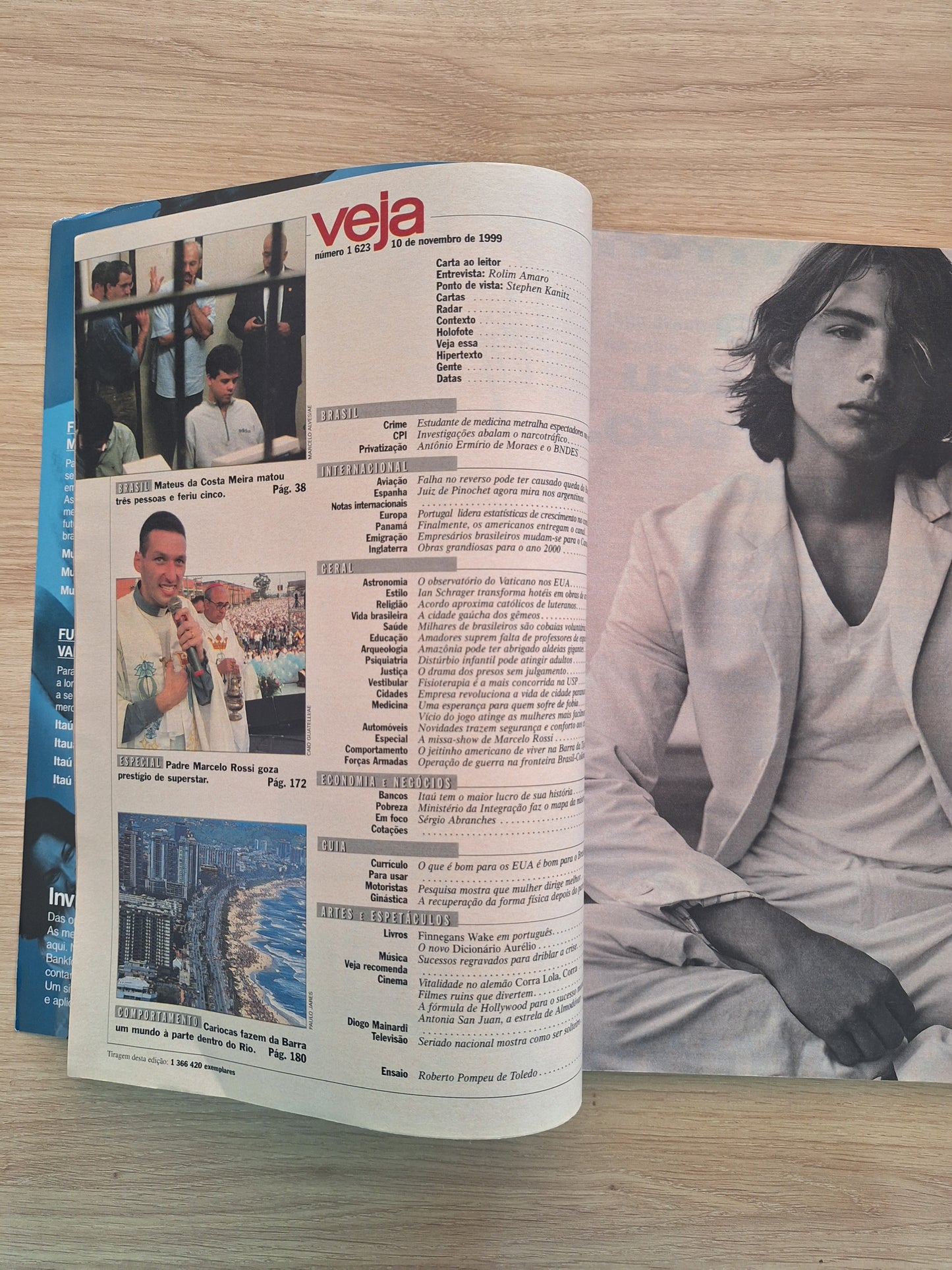 Revista Veja 1623 (1999)
