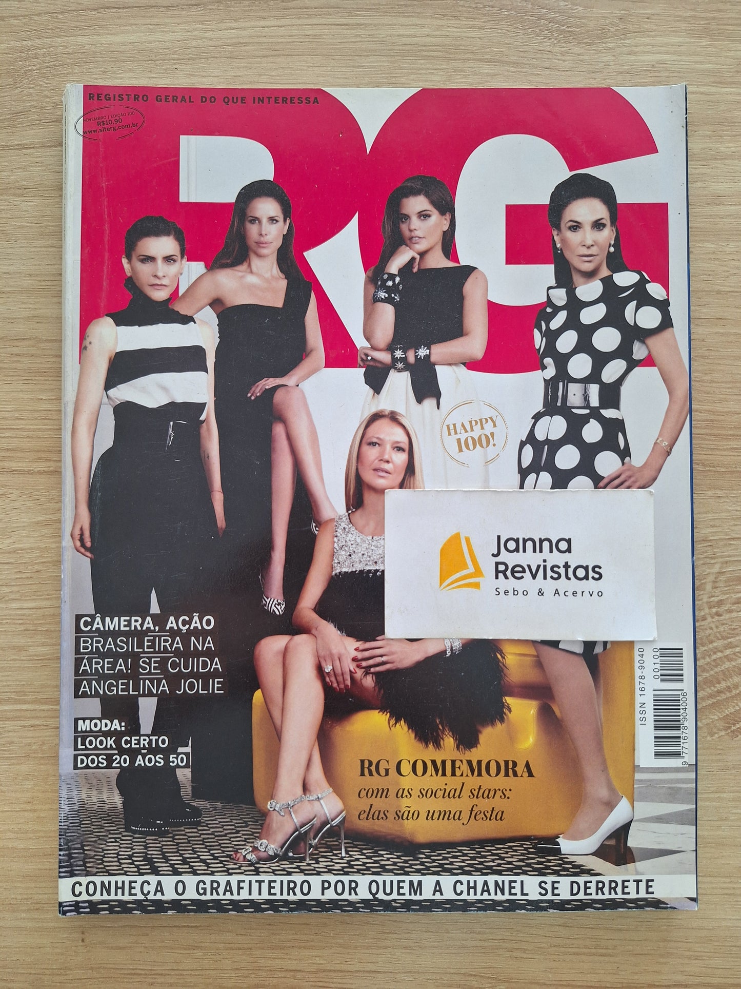 Revista Vogue RG 100 (2011)