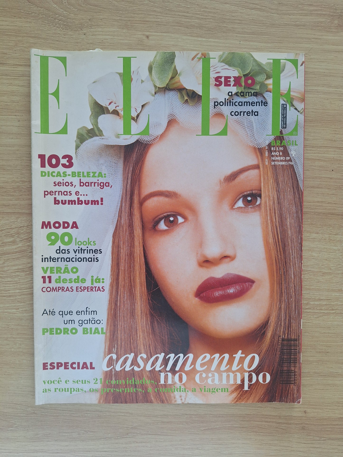 Revista Elle Brasil 100 (1996)