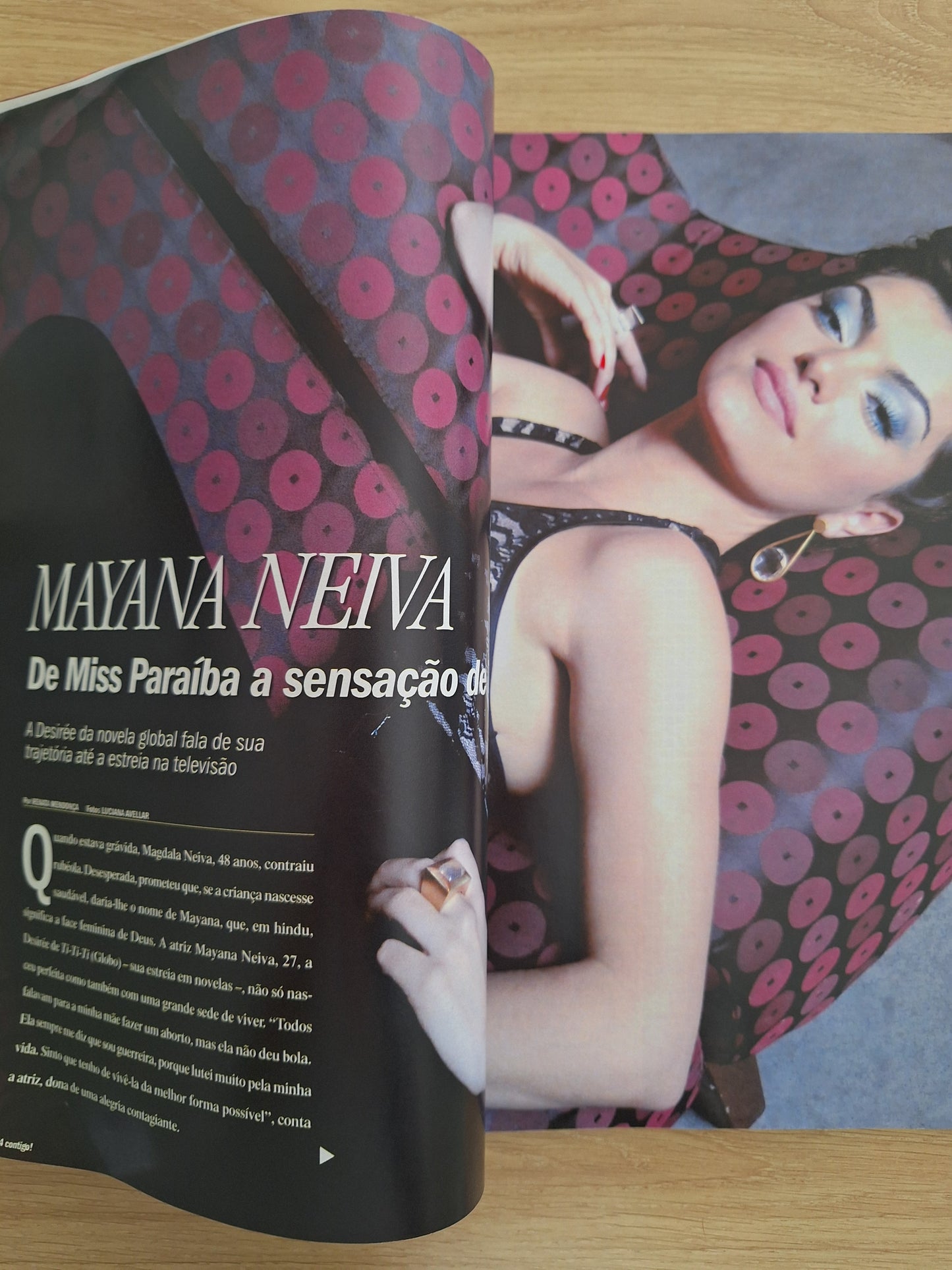 Revista Contigo 1833 (2010)