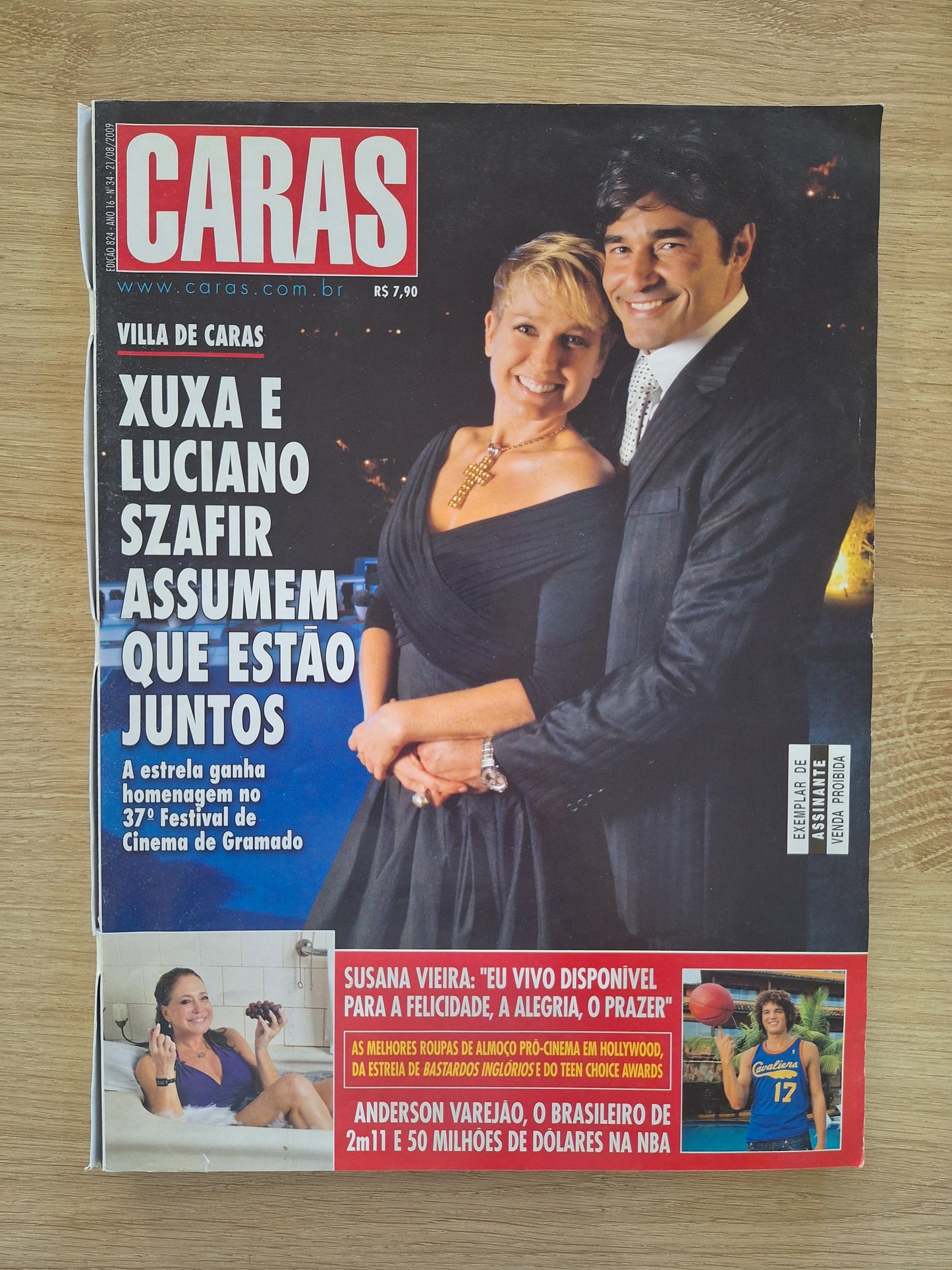 Revista Caras 824 (2009)