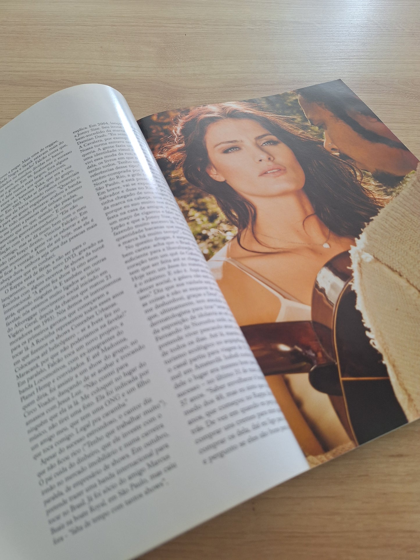 Revista Vogue RG 97 (2010)