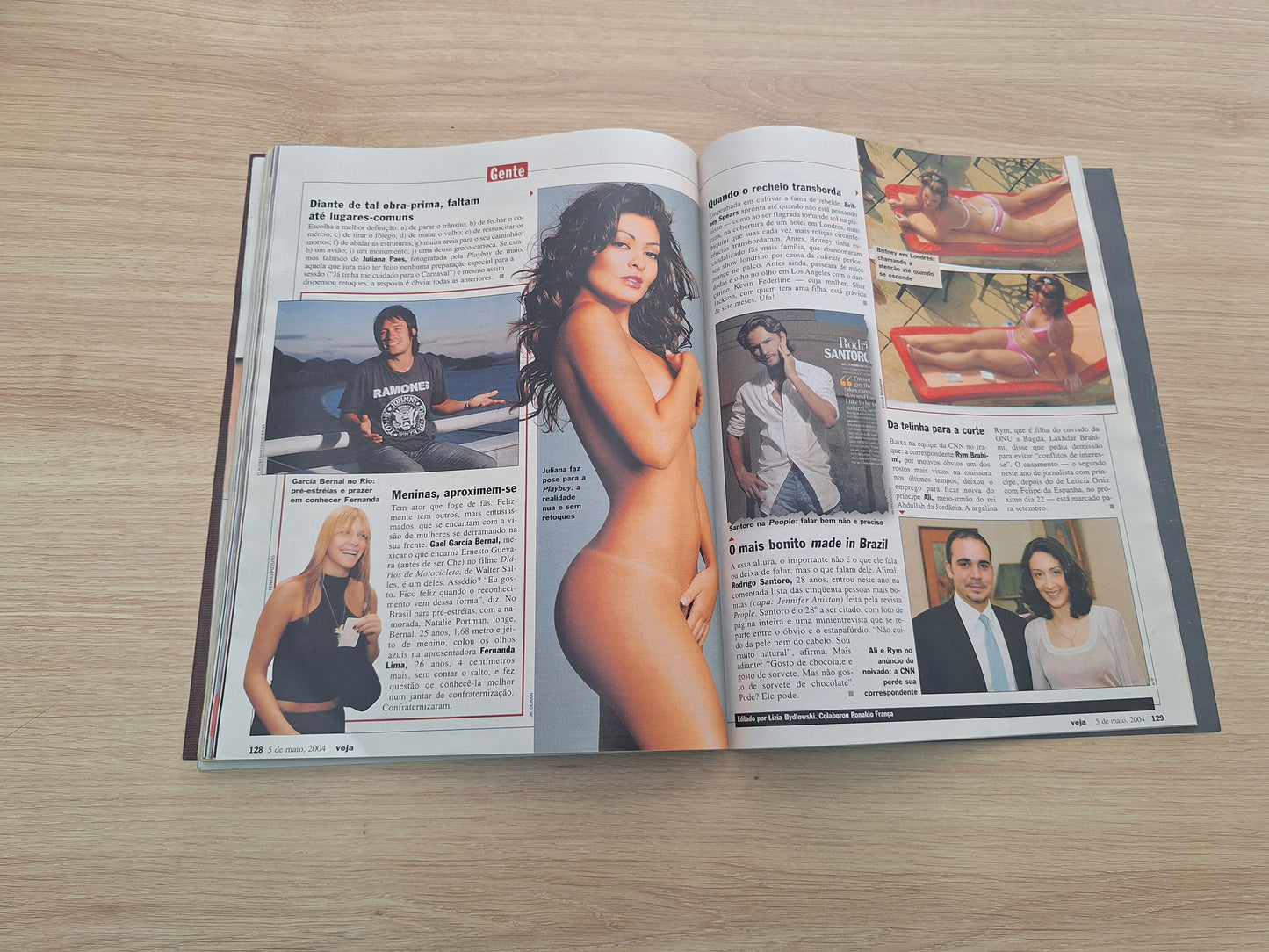 Revista Veja 1852 (2004)