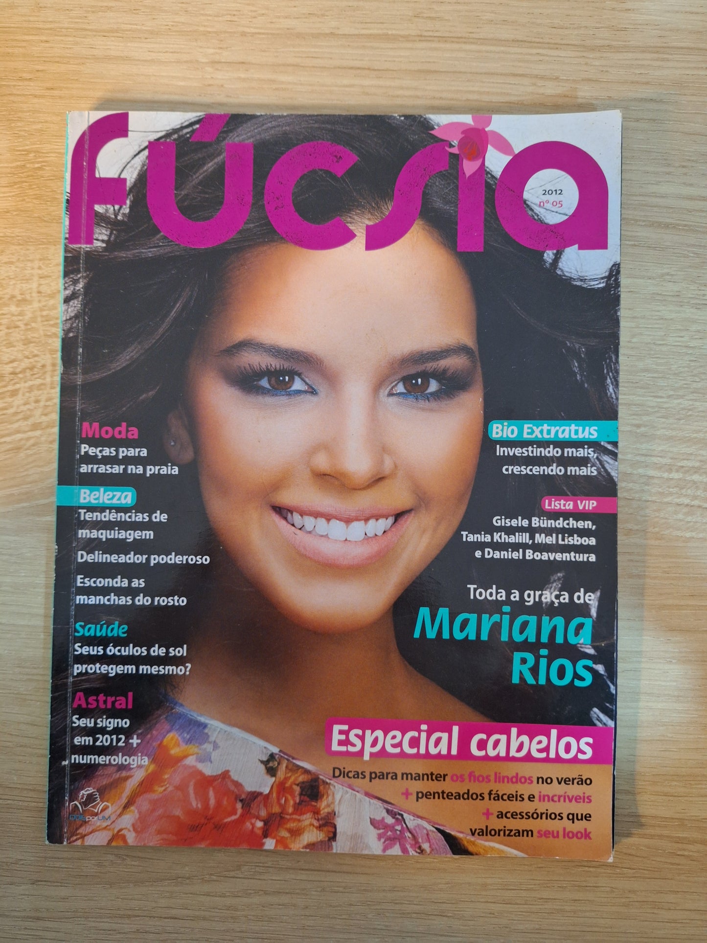 Revista Fúcsia 05 (2012)
