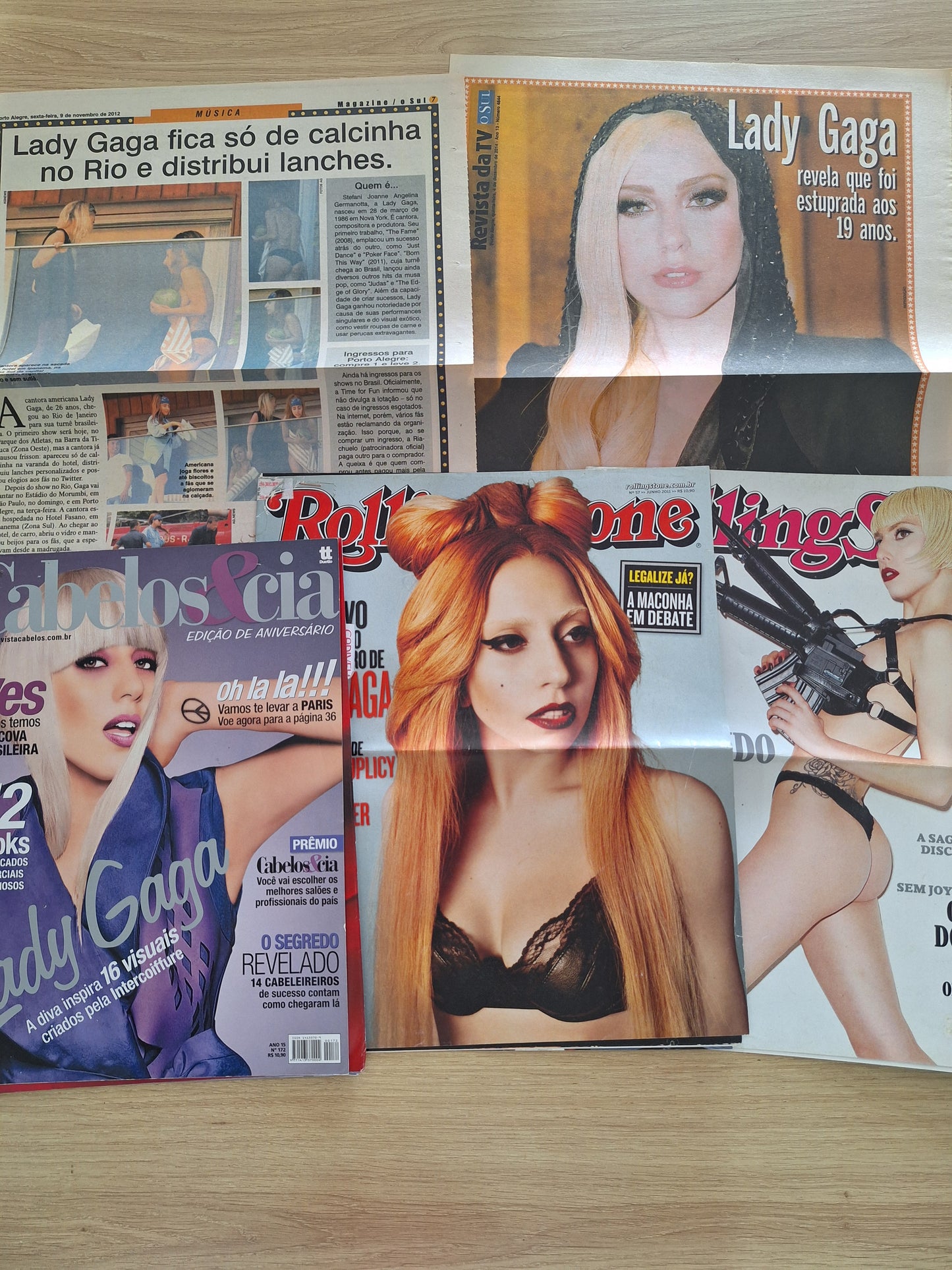 Lady Gaga - Material de Revista