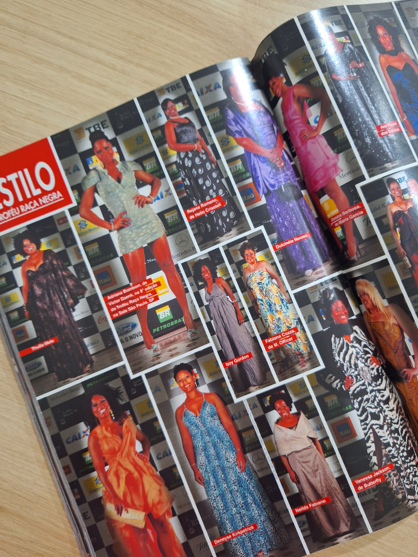 Revista Caras 891 (2010)