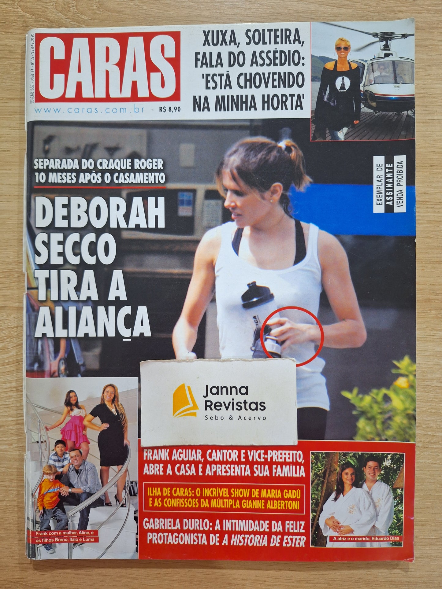 Revista Caras 857 (2010)