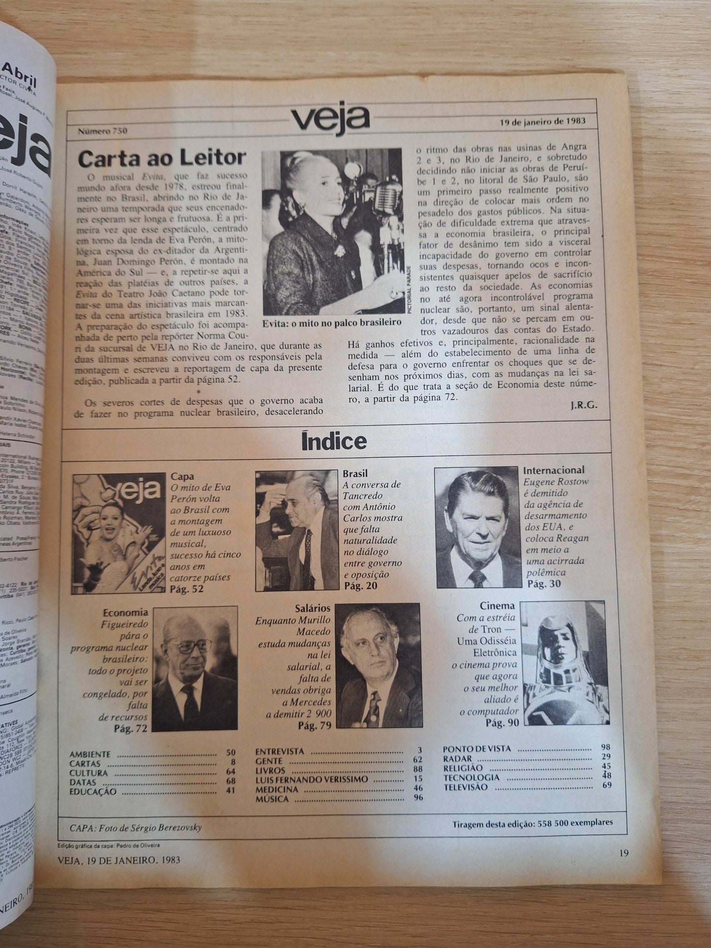 Revista Veja 750 (1983)