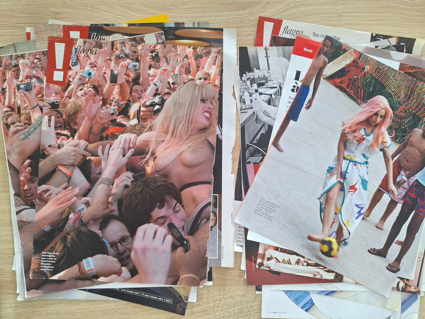 Lady Gaga - Material de Revista