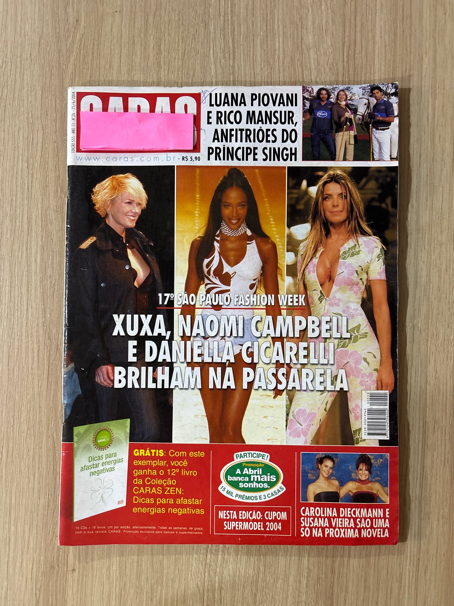 Revista Caras 555 (2004)