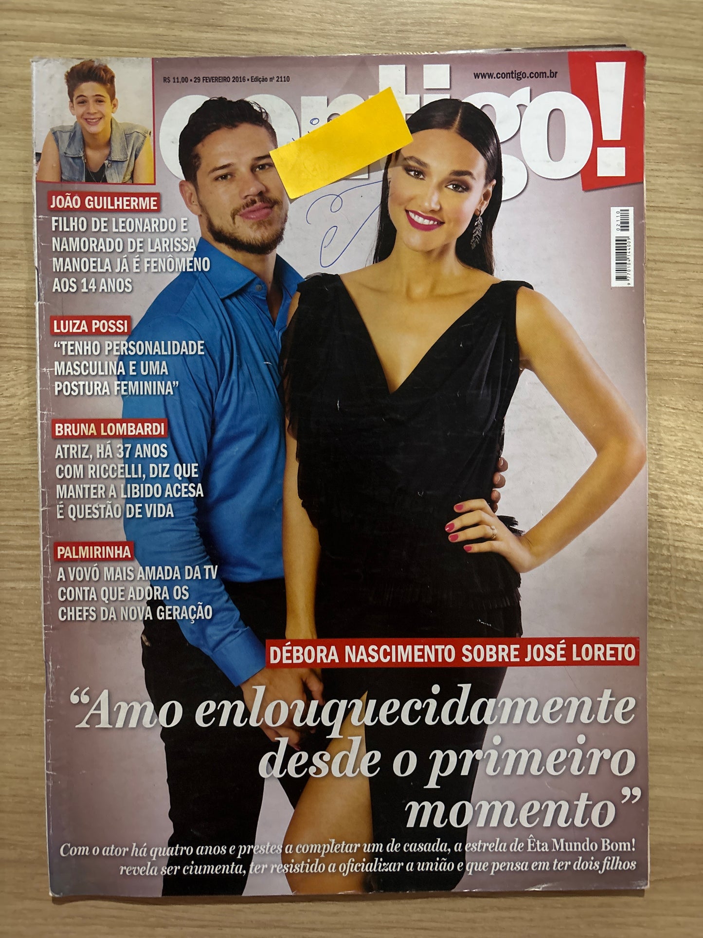 Revista Contigo 2110 (2016)