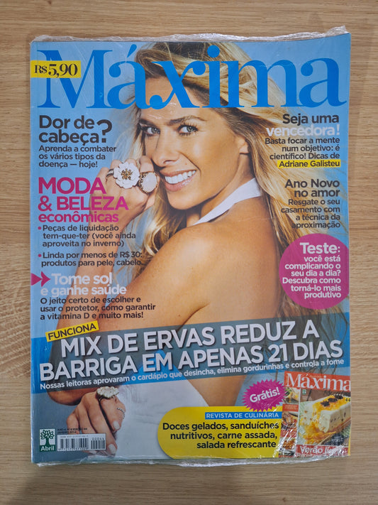 Revista Máxima N° 44 (2014)