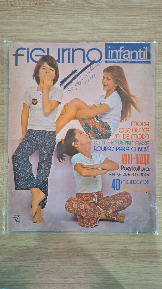 Revista Figurino Moderno Infantil