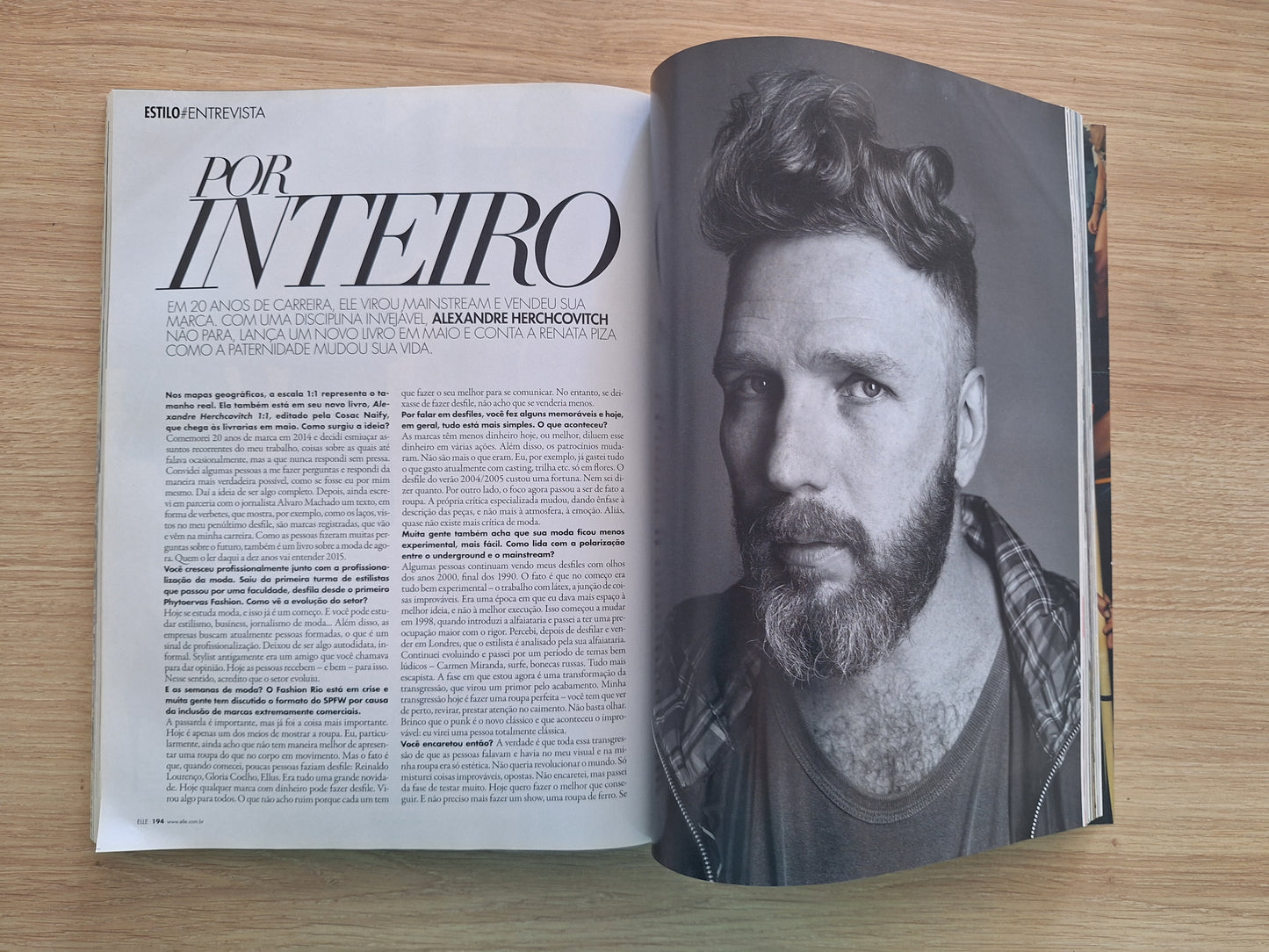 Revista Elle Brasil N° 322