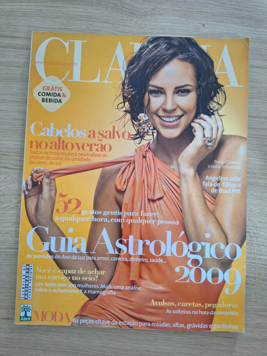 Revista Claudia Paolla Oliveira