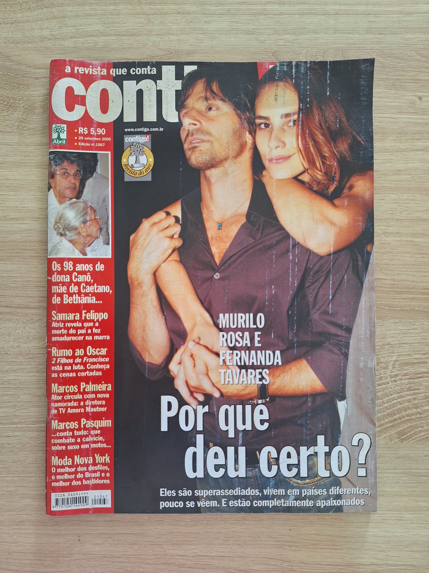 Revista Contigo 1567 (2005)