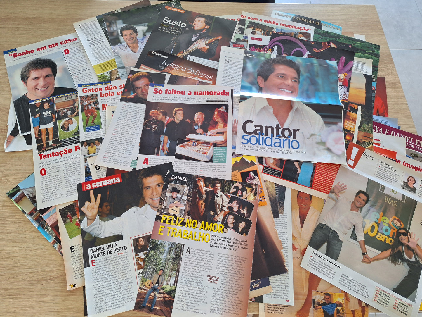 Cantor Daniel - Material de Revista