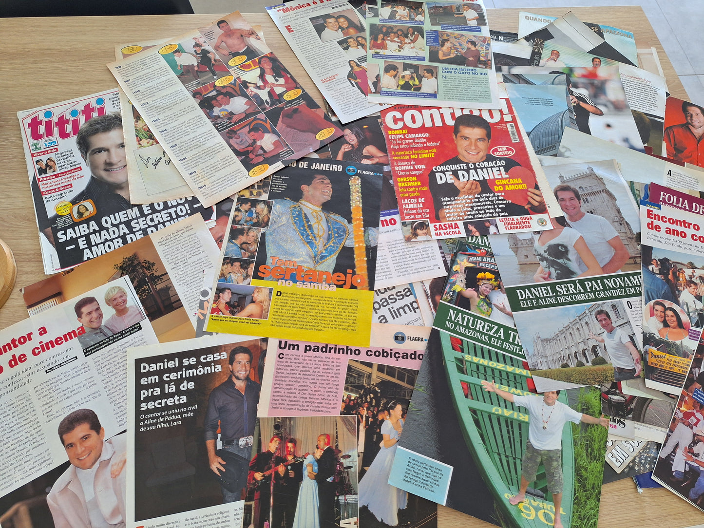 Cantor Daniel - Material de Revista
