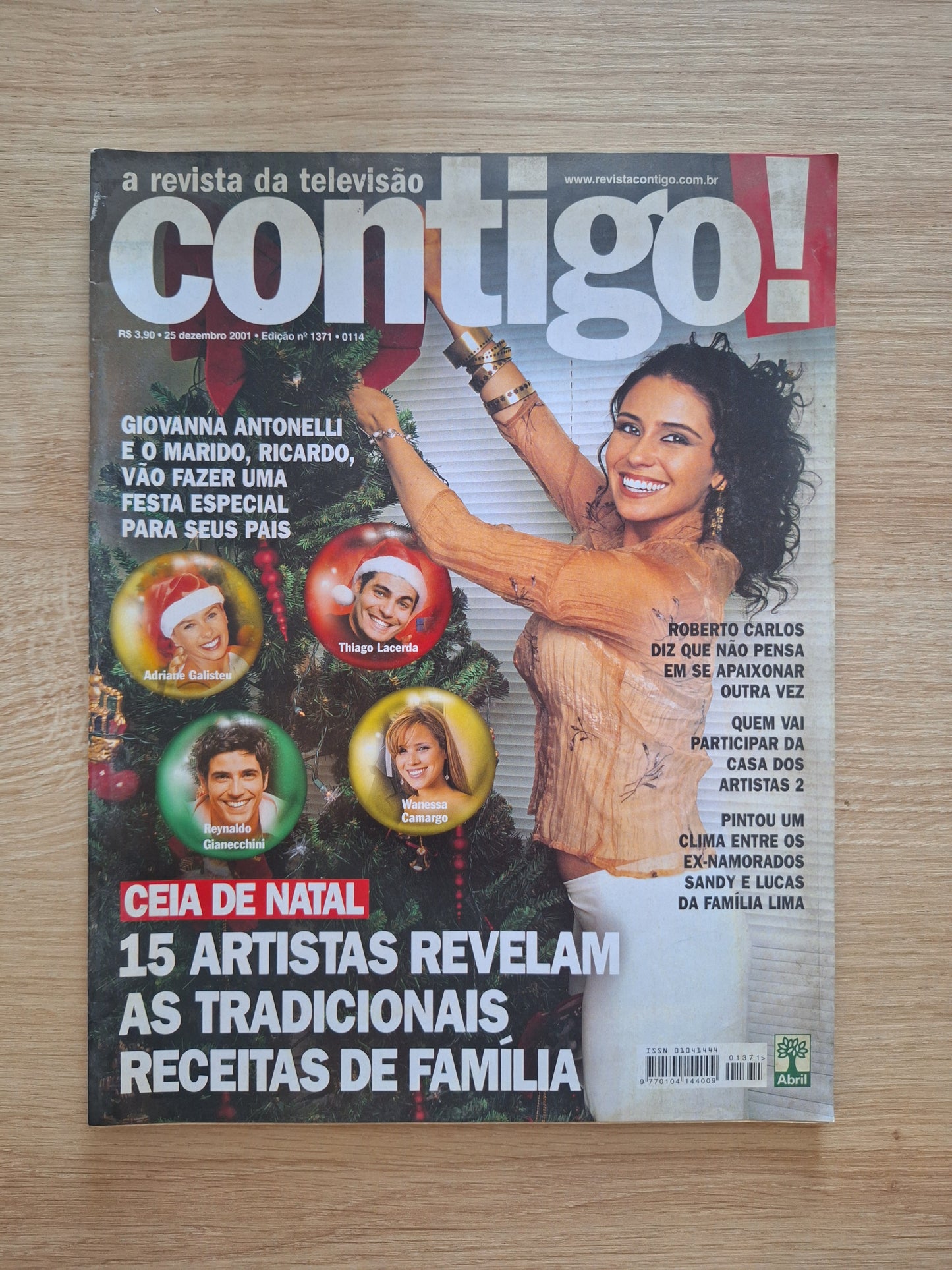 Revista Contigo 1371 (2001)