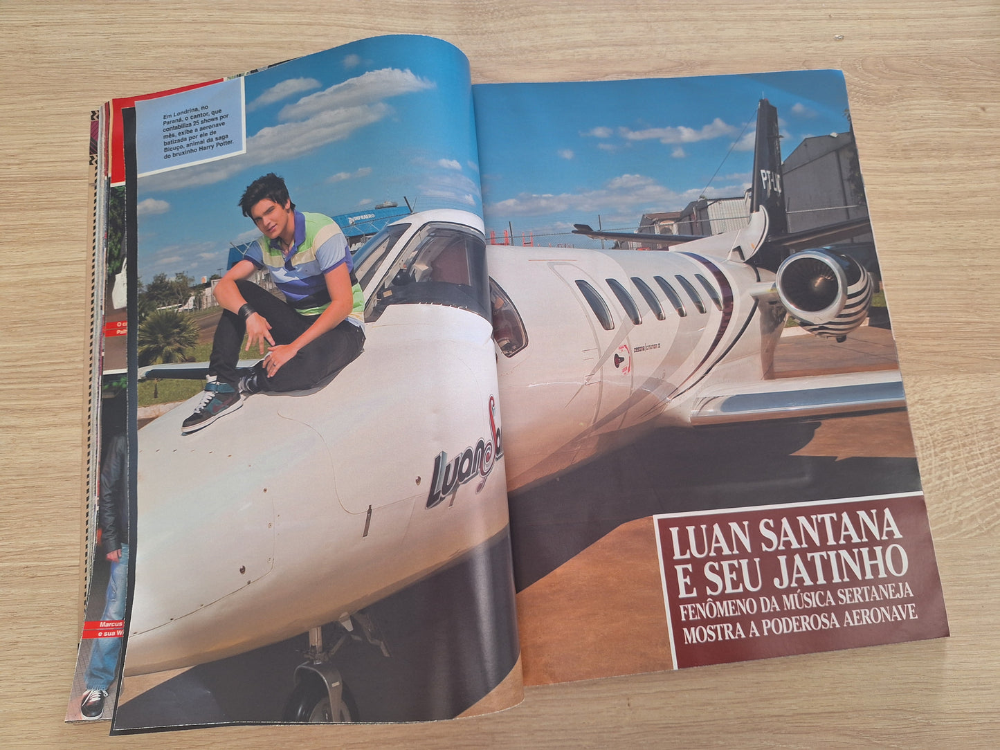 Revista Caras 887 (2010)