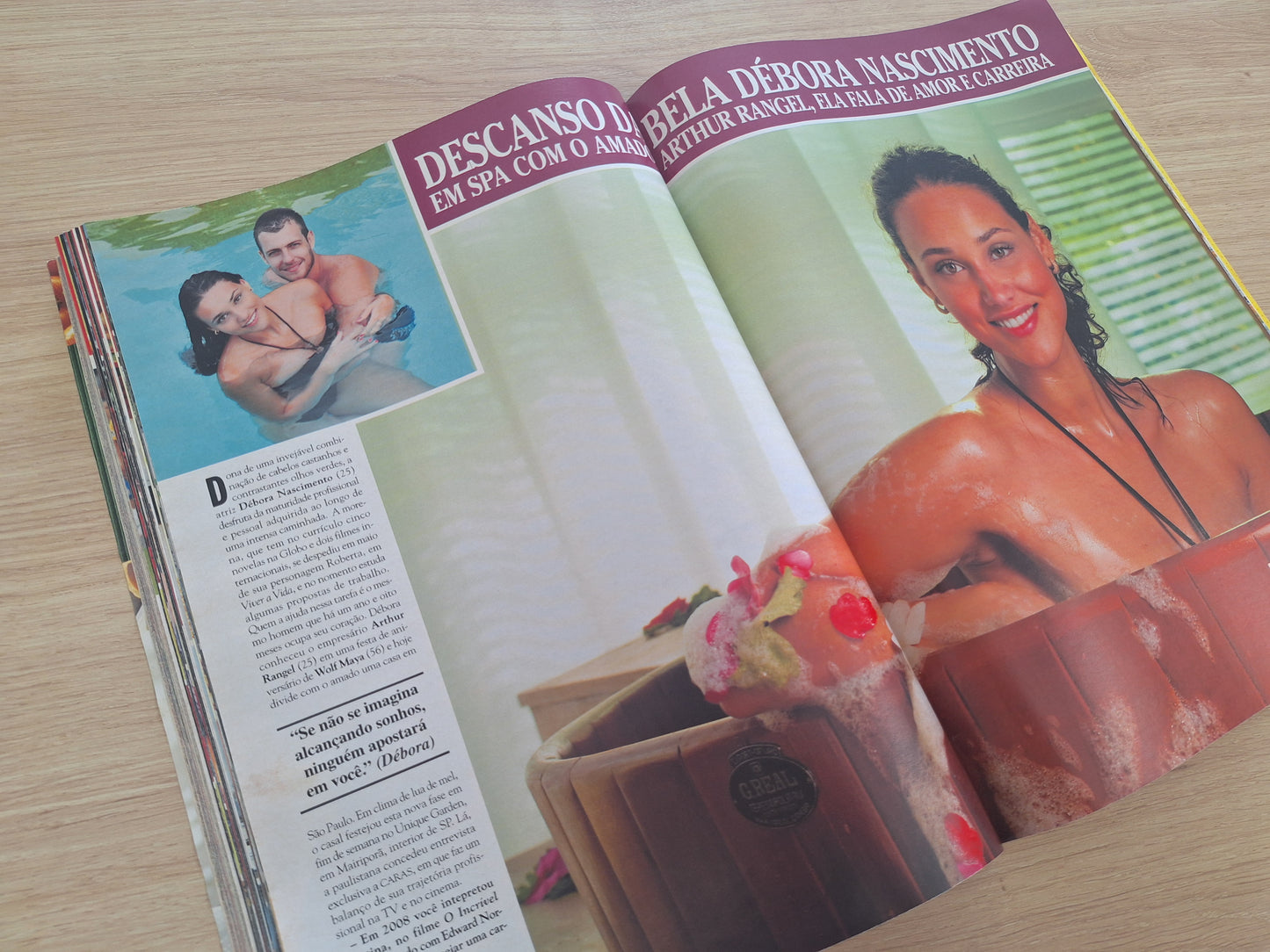 Revista Caras 869 (2010)