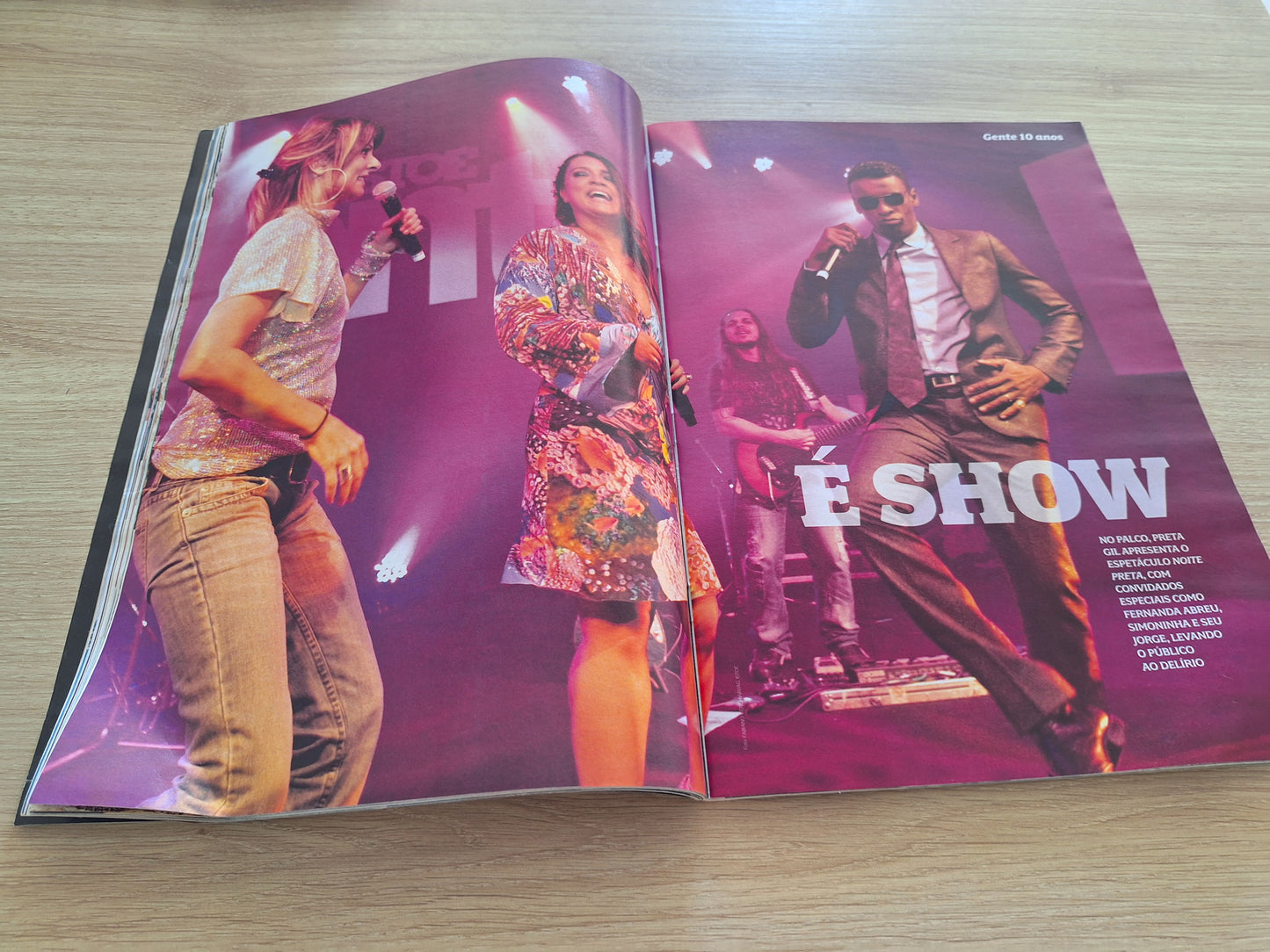 Revista Istoé Gente 522 (2009)