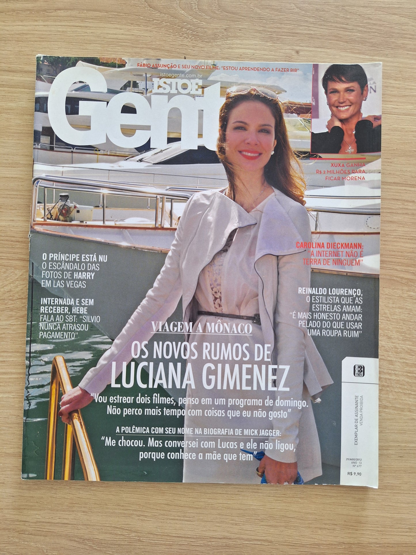 Revista Istoé Gente 677 (2012)