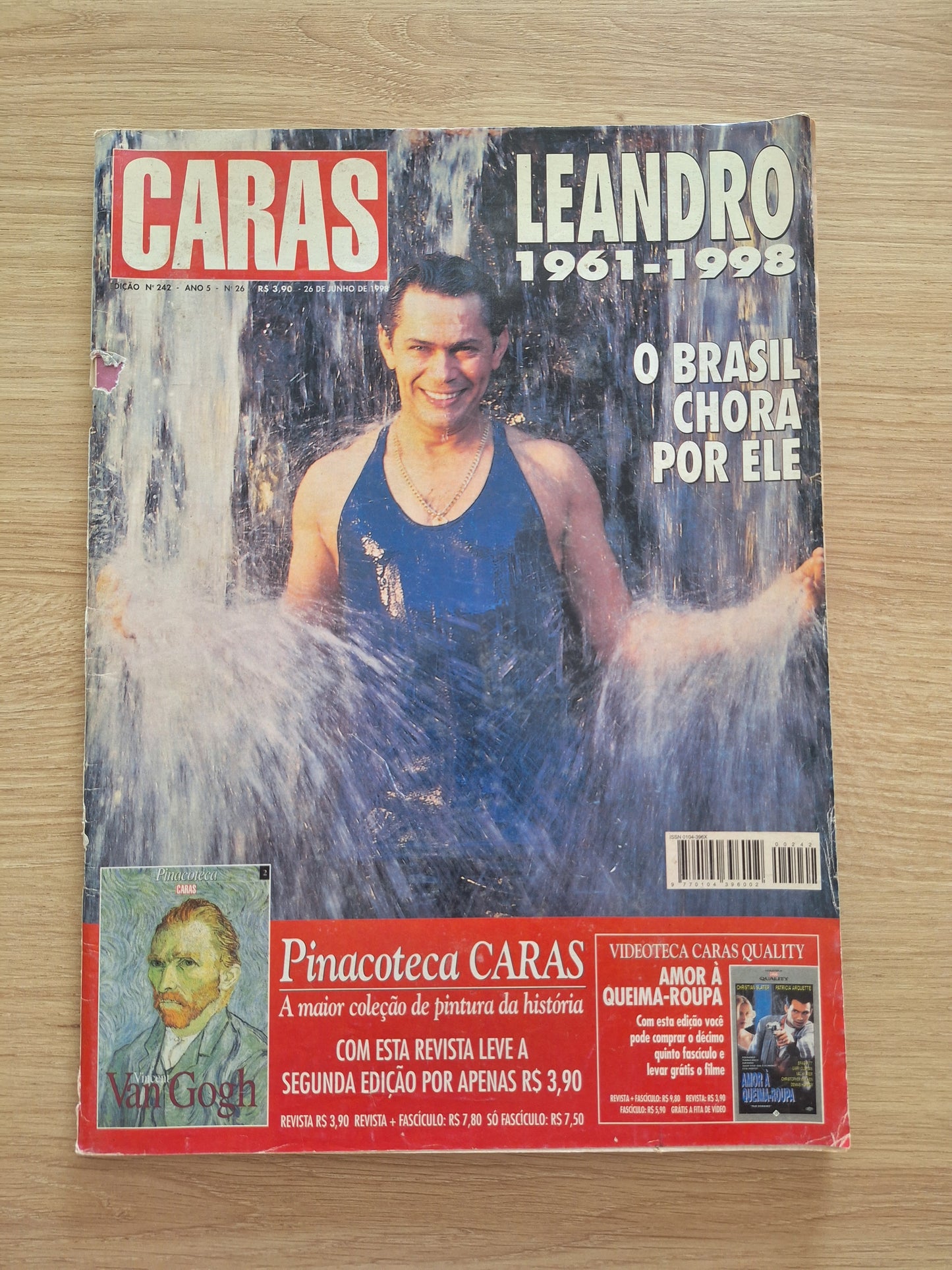 Revista Caras Nº 242 (1998)