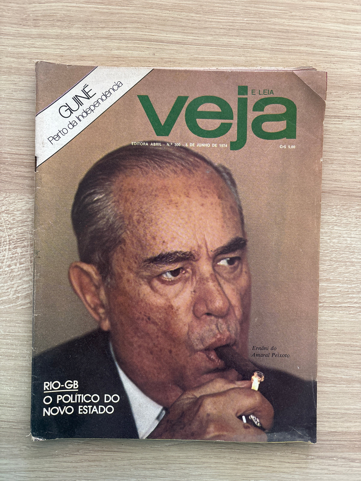 Revista Veja 300 (1974)