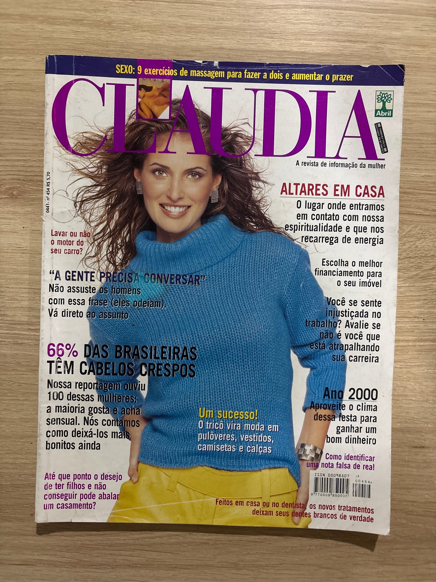 Revista Claudia 454 (1999)