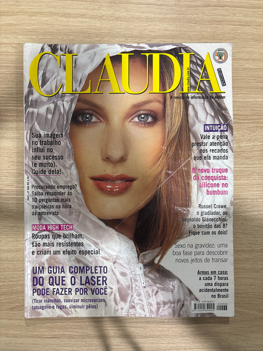 Revista Claudia 466 (2000)