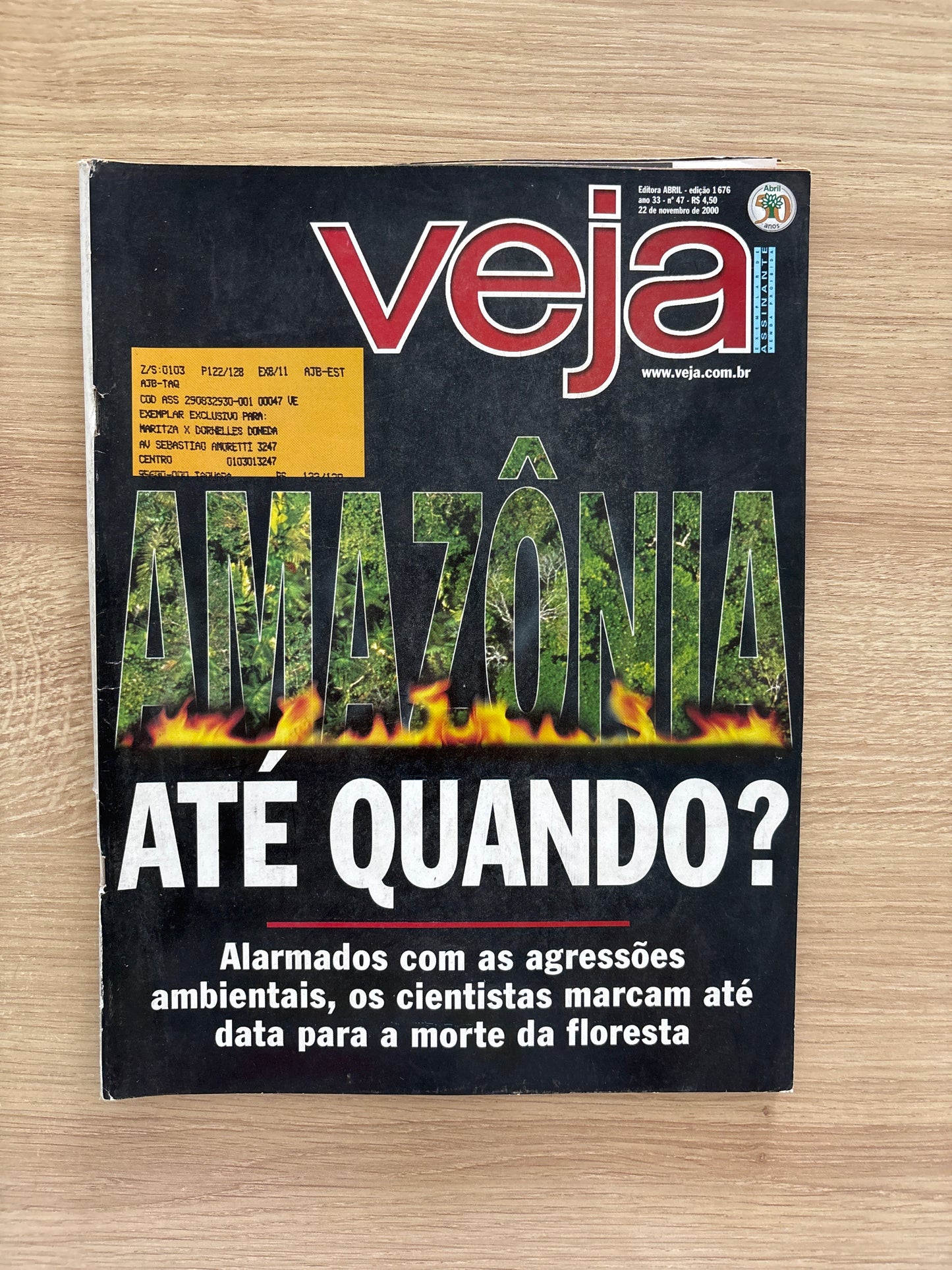 Revista Veja 1676 (2000)