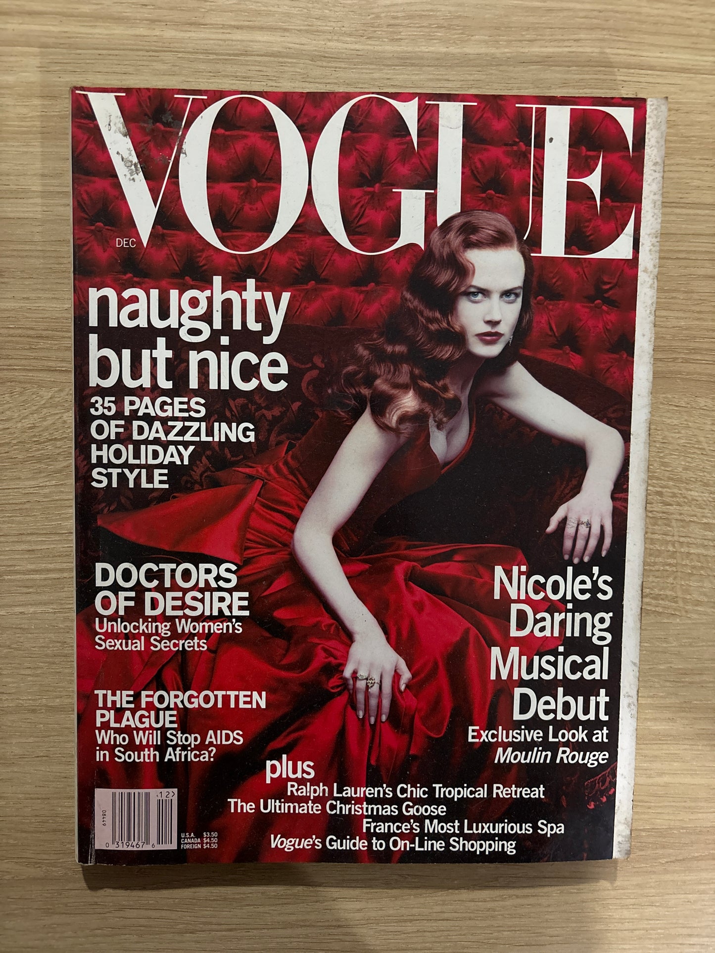 Vintage Vogue Magazine (2000)