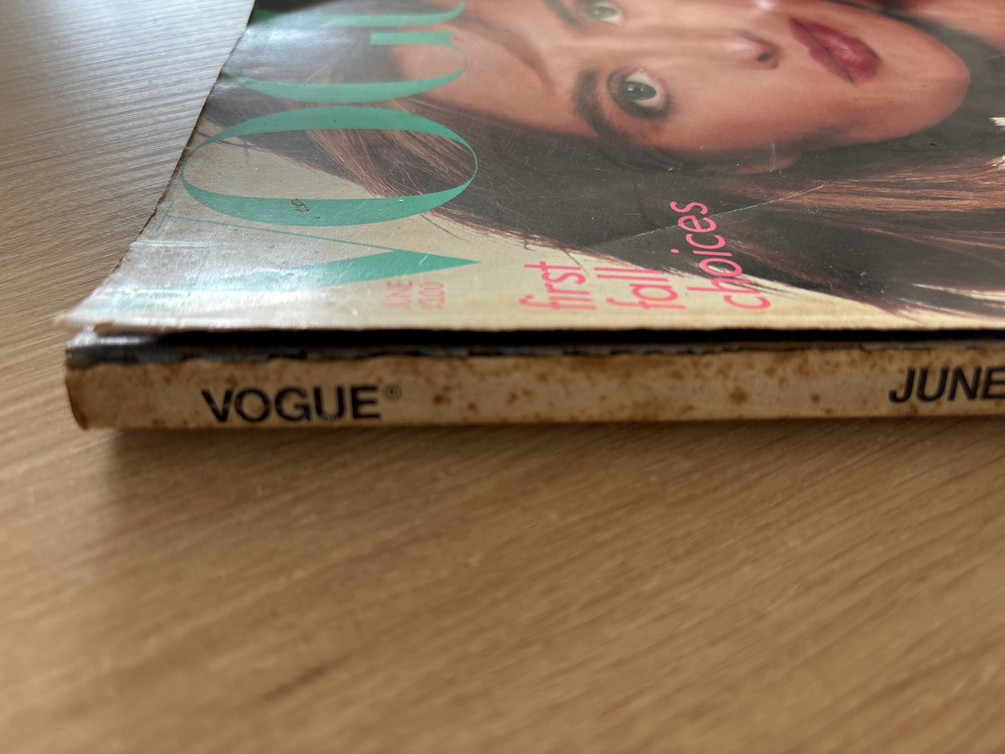 Vintage Vogue Magazine (1988)