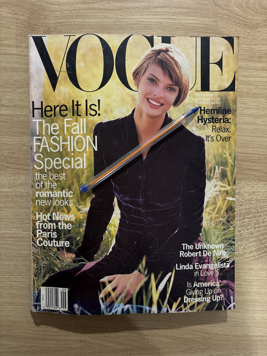 Vintage Vogue Magazine (1993)