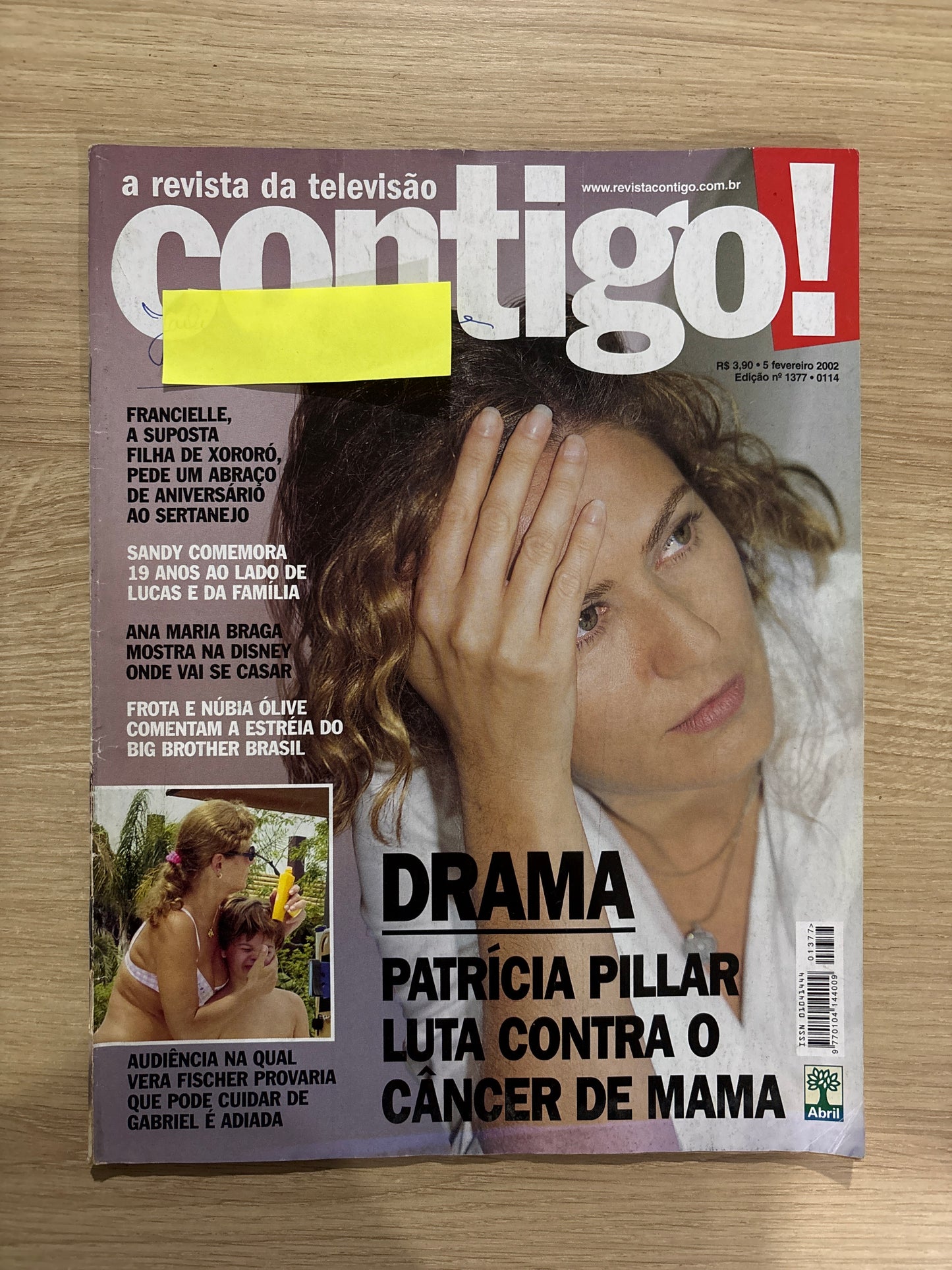 Revista Contigo 1377 (2002)