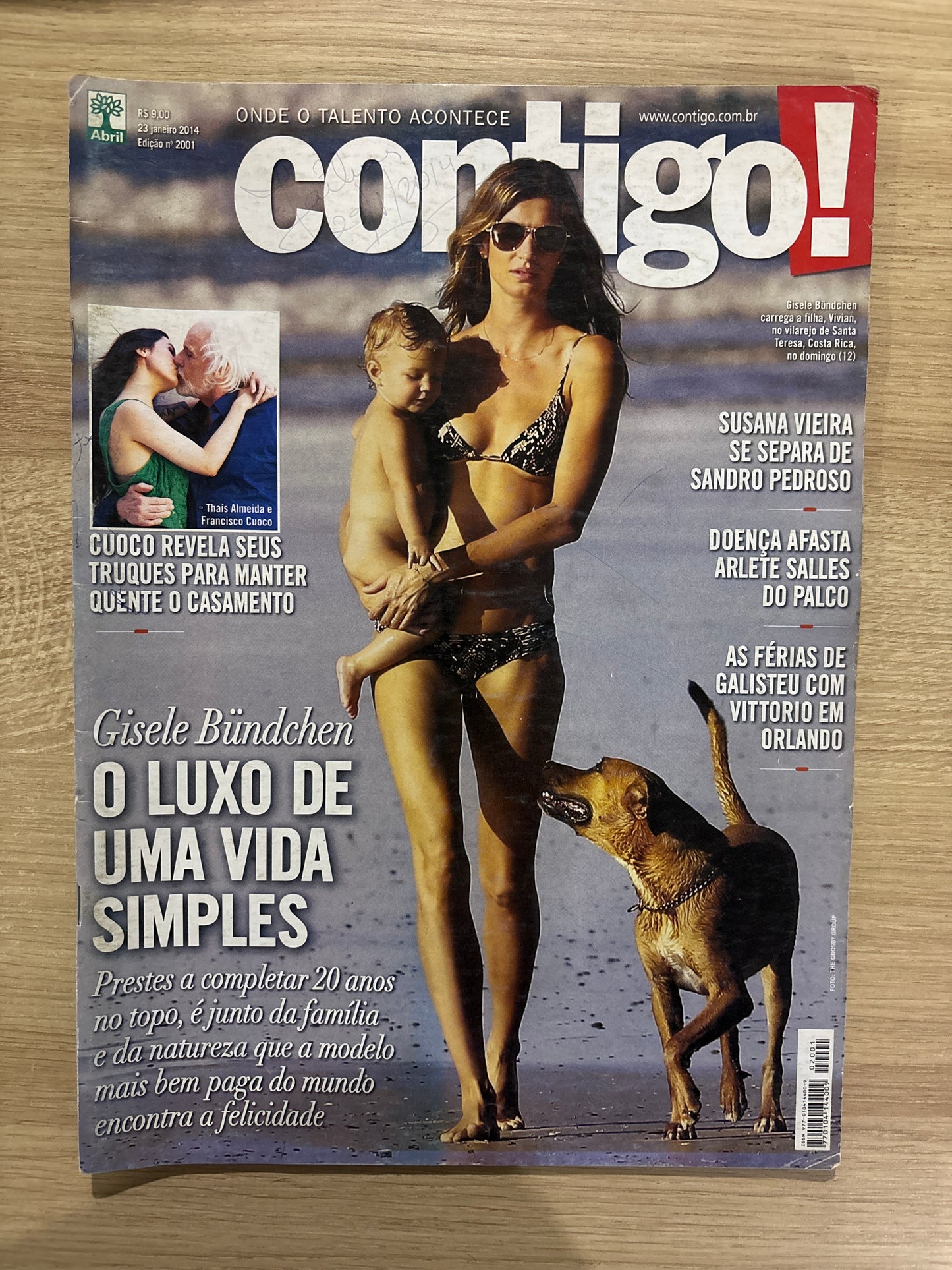 Revista Contigo 2001 (2014)