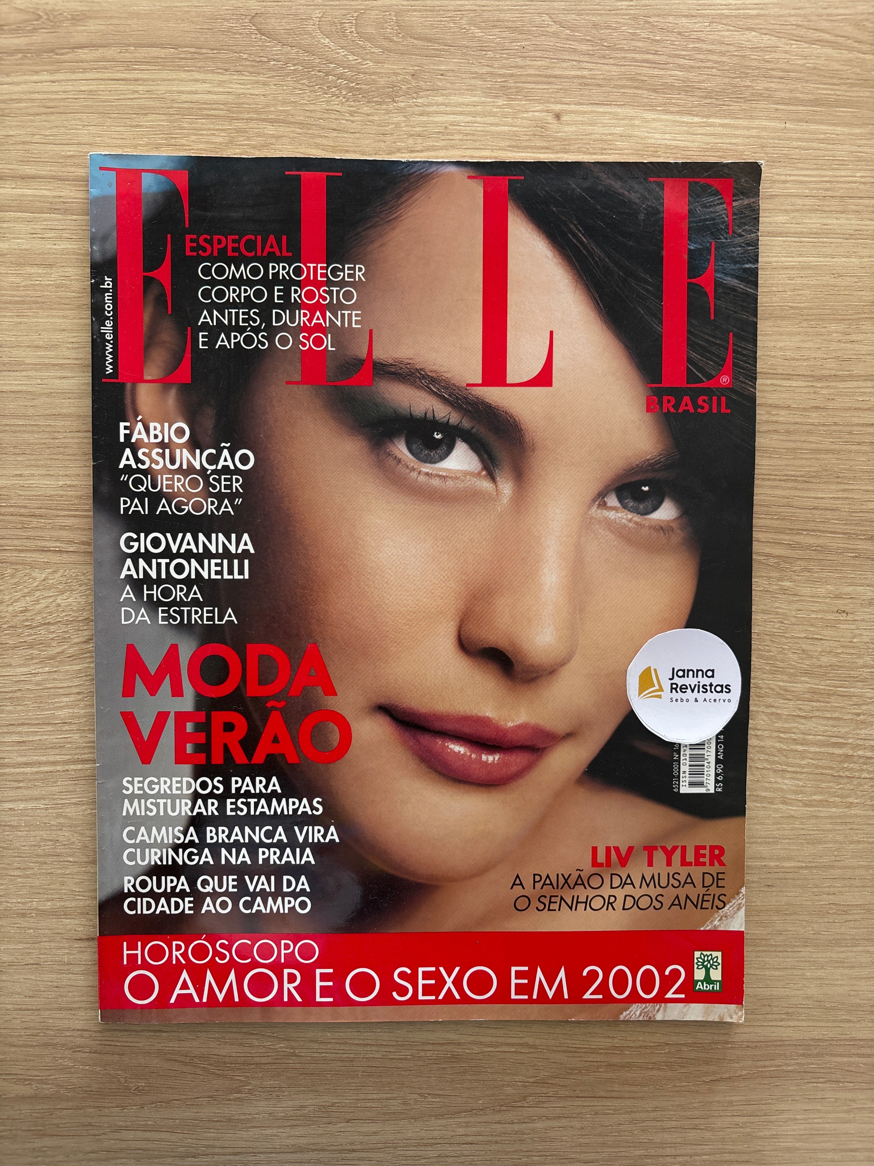 ELLE 2003年10月号 DIVA SPECIAL Elle – Page 2 – Janna Revistas e Discos