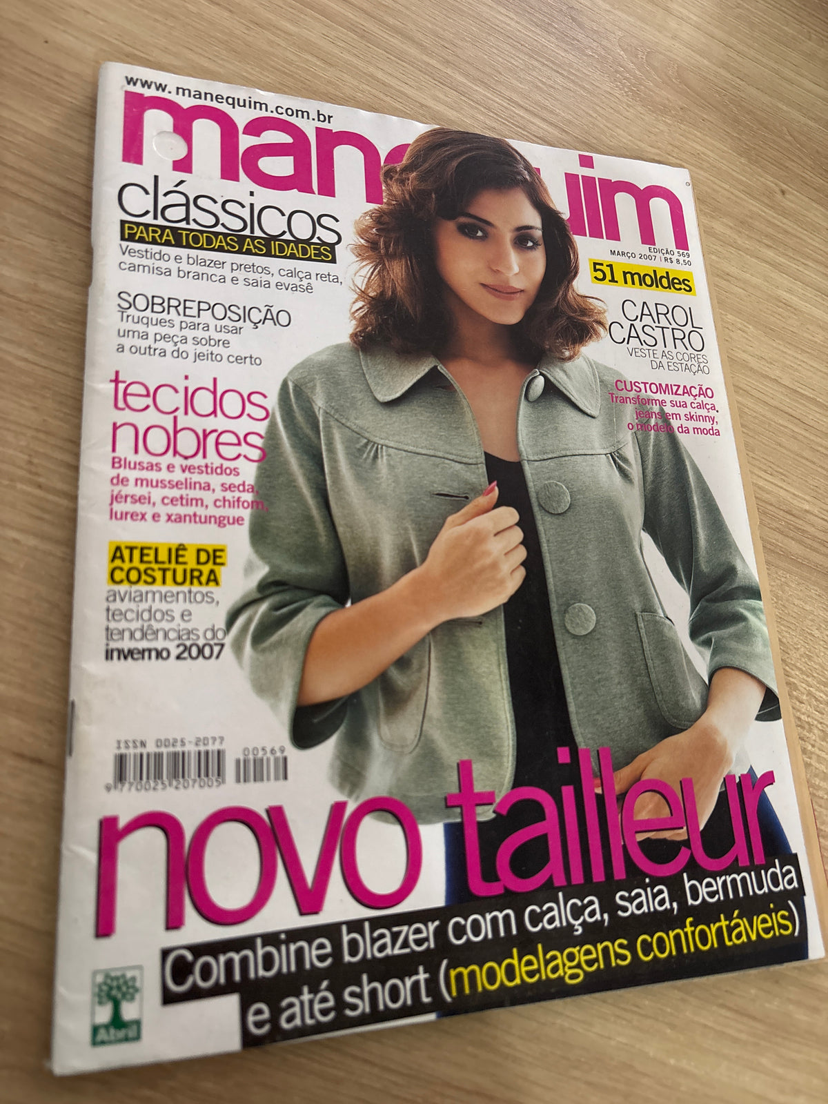 Revista Manequim 569 (2007)